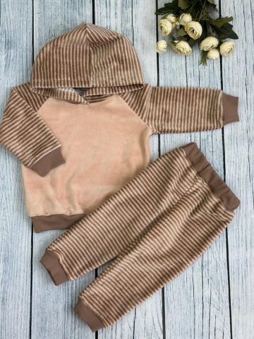 Купить оптом 117. Костюм ясельный, 80% хлопок, 20% ПЭ 80-86-92 в Химках